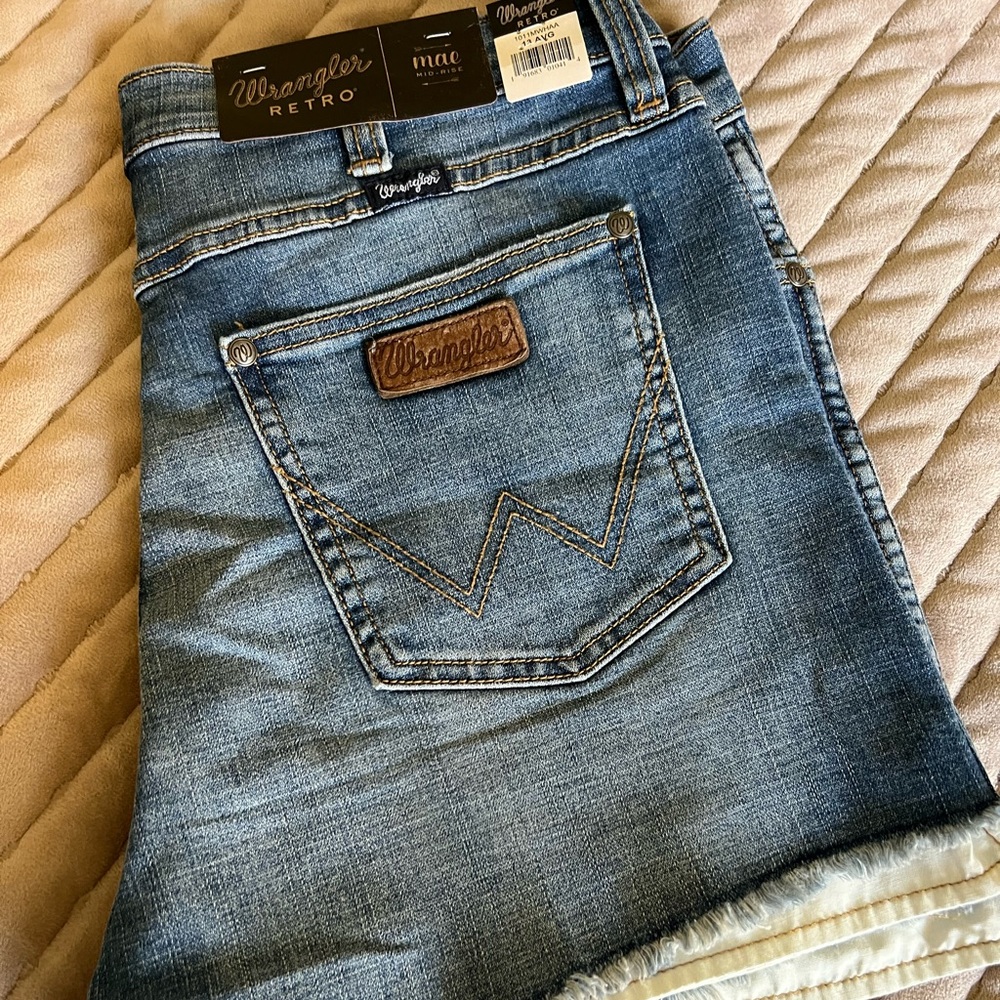Wrangle Retro Shorts